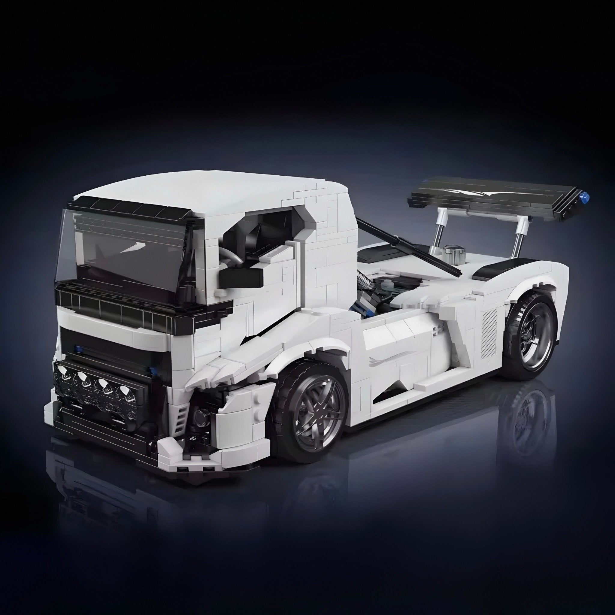 2,400HP "Iron Knight" Truck | 1606pcs - My Store
