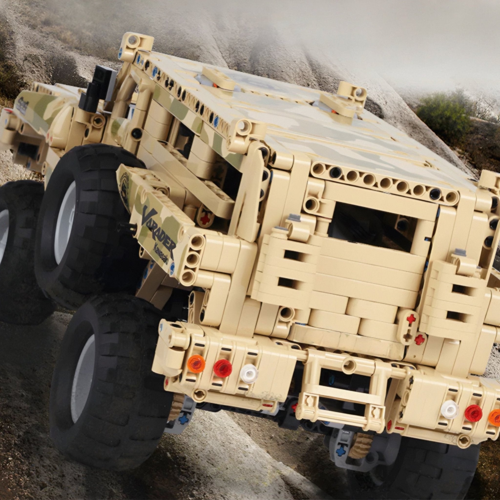 Remote Controlled Military 4x4 | 2032pcs - My Store