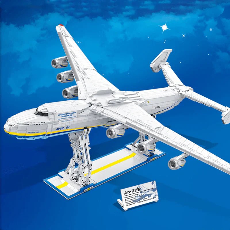 The Ultimate Antonov 225 with Stand | 5349pcs - My Store