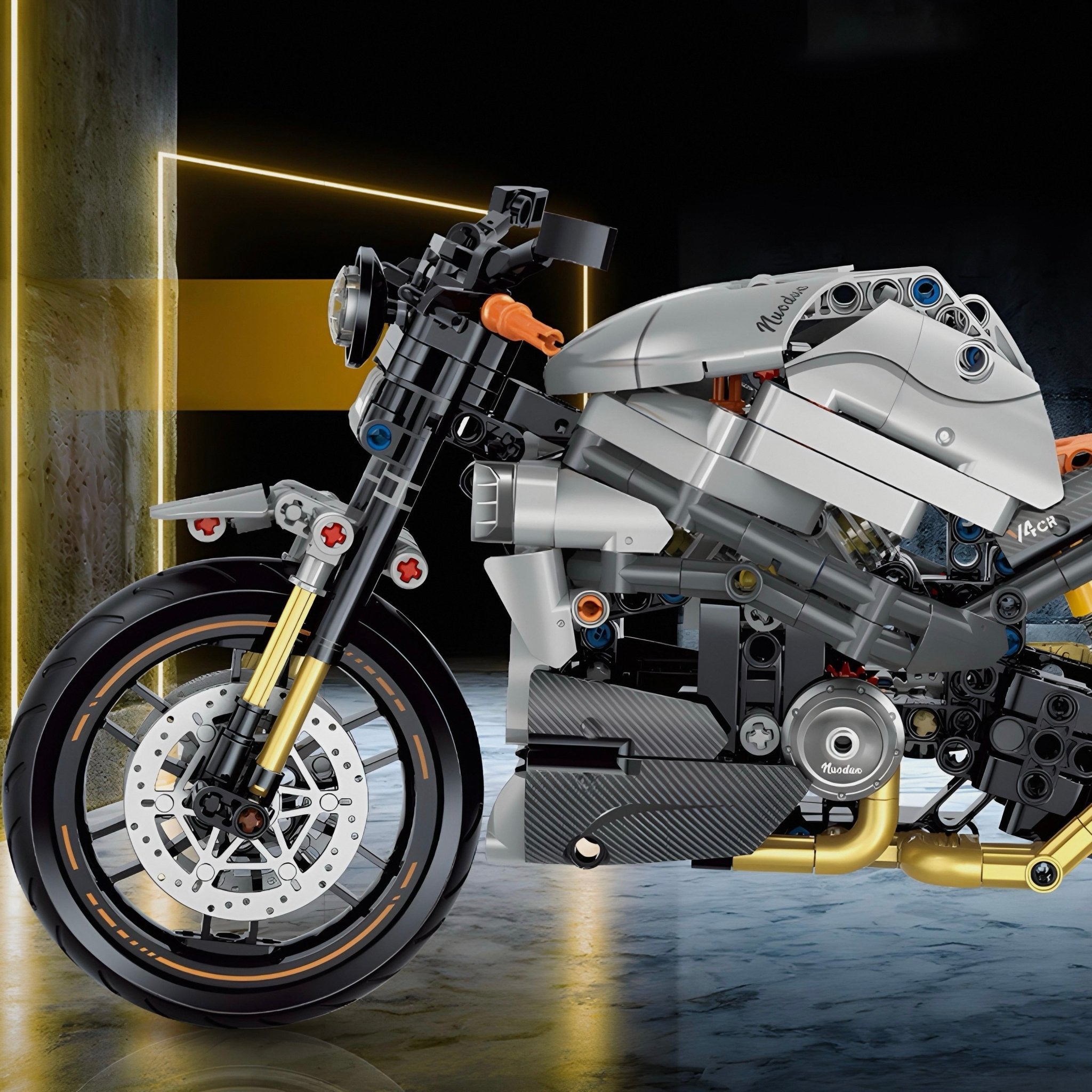 V4CR Naked Beast | 645pcs - My Store